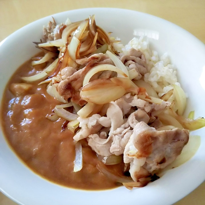 レトルトアレンジでプチ豪華に ポーク炒めカレー レシピ 作り方 By もちゃ子 楽天レシピ レトルトアレンジでプチ豪華に ポーク炒めカレー レシピ 作り方 By もちゃ子 楽天レシピ